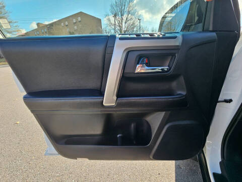 2017 Toyota 4Runner SR5