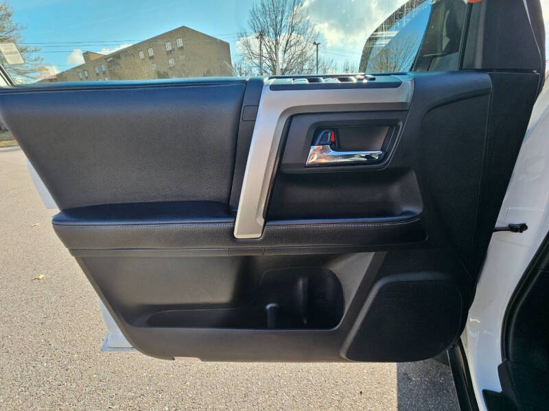 2017 Toyota 4Runner SR5