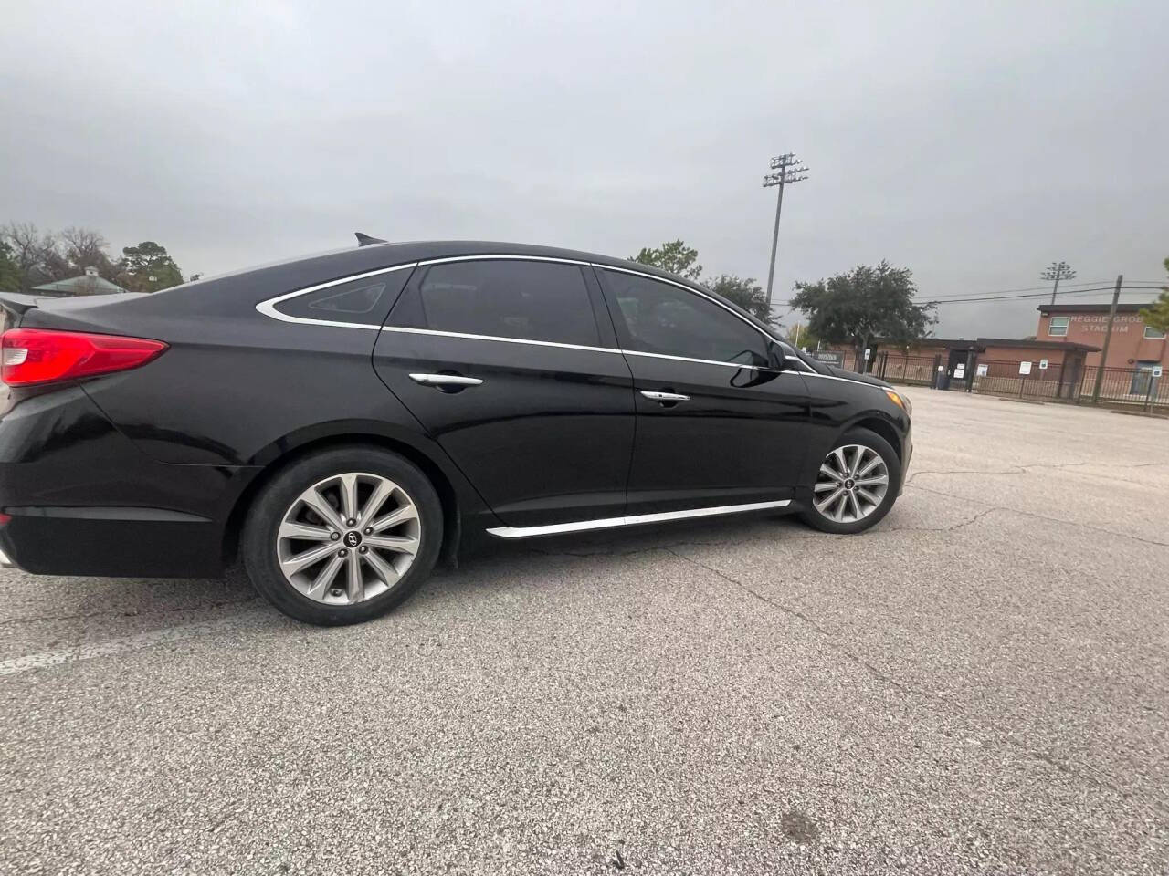 2016 Hyundai SONATA for sale at MOTOR VILLAGE LLC in Houston, TX