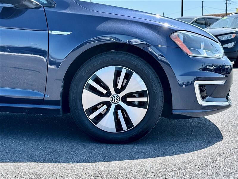 2016 Volkswagen e-Golf SE