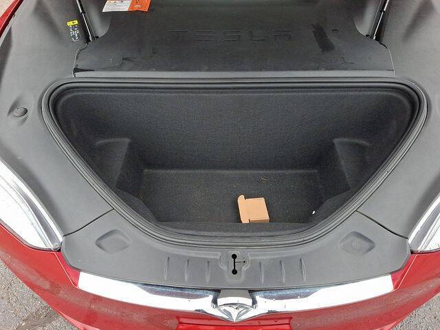 2017 Tesla Model S 90D