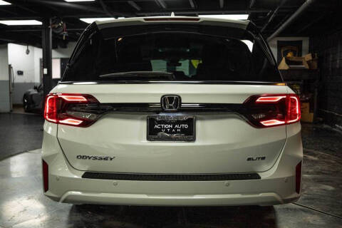 2025 Honda Odyssey Elite