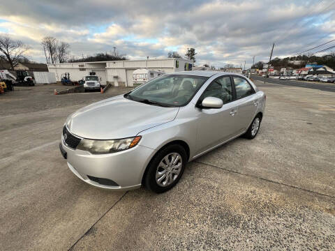 2013 Kia Forte for sale at Global Imports of Dalton LLC in Dalton GA