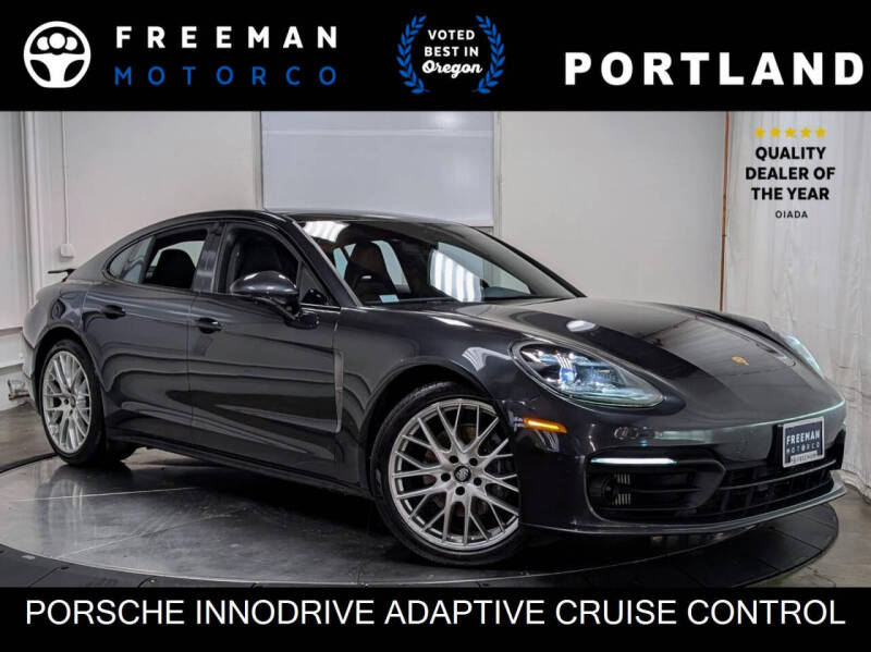 2022 Porsche Panamera 4
