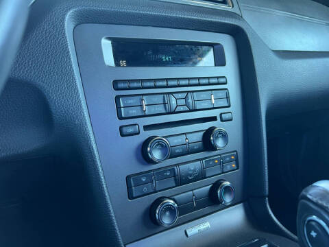 2013 Ford Mustang V6