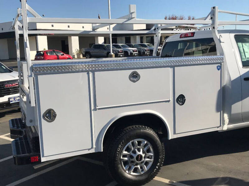 2026 GMC Sierra 2500HD Pro