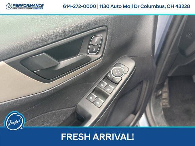 2022 Ford Escape Plug-In Hybrid SE