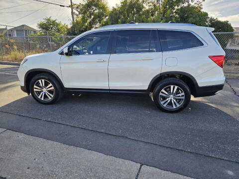 2017 Honda Pilot EX