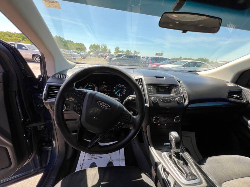 2017 Ford Edge SE