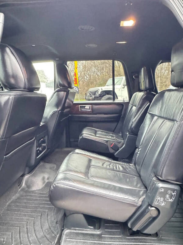 2016 Lincoln Navigator L Select