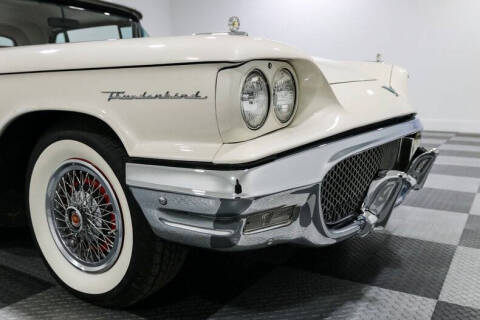 1958 Ford Thunderbird