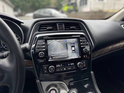 2018 Nissan Maxima Platinum