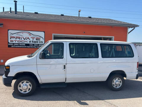 2013 Ford E-Series E-350 SD XL