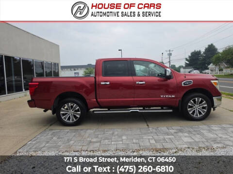 2017 Nissan Titan
