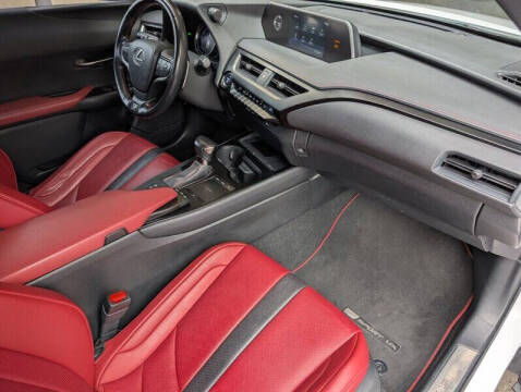 2021 Lexus UX 250h F SPORT