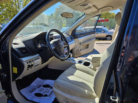 2012 Subaru Outback 2.5i Premium