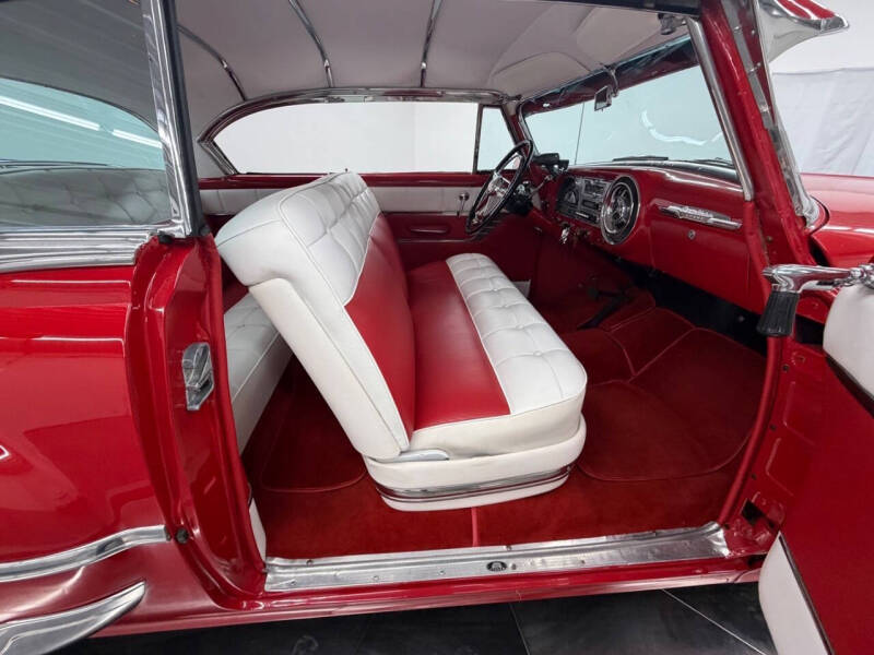 1953 Pontiac Chieftain