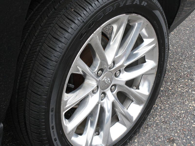 2019 Cadillac Escalade Luxury