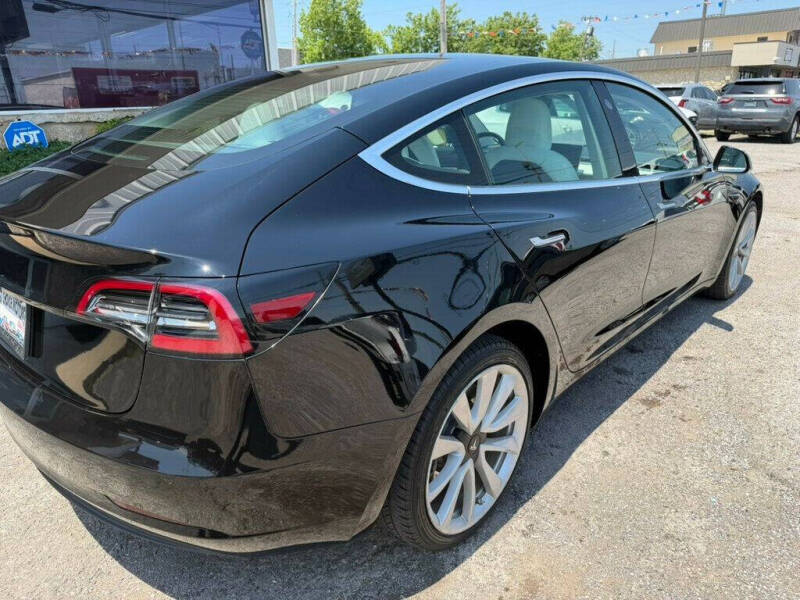 2019 Tesla Model 3 Mid Range