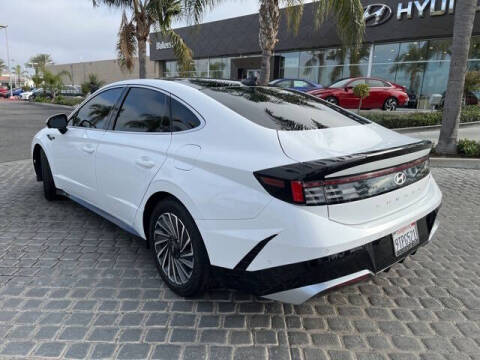 2025 Hyundai Sonata Hybrid Limited