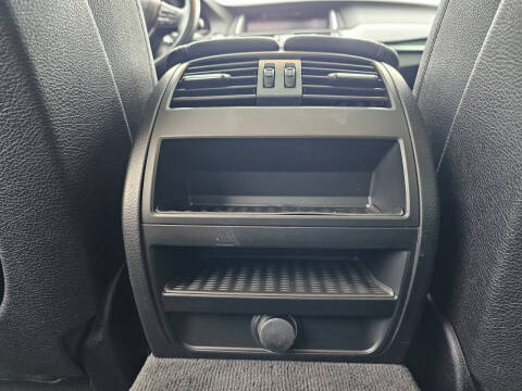 2015 BMW 5 Series 528i