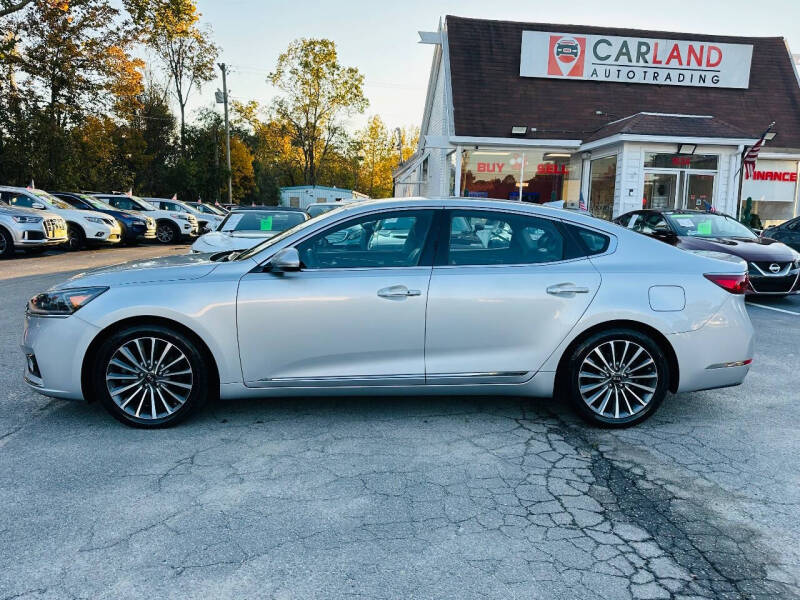 2018 Kia Cadenza Premium