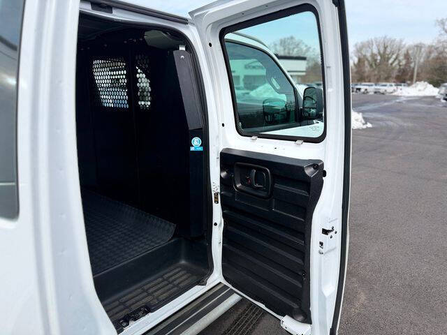 2024 Chevrolet Express 2500
