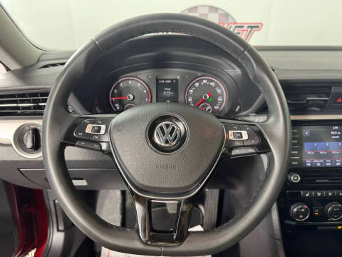 2022 Volkswagen Passat SE