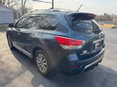 2014 Nissan Pathfinder Platinum