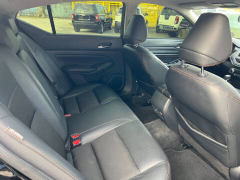 2019 Nissan Altima 2.5 SR