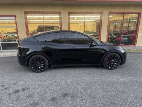 2023 Tesla Model Y Performance