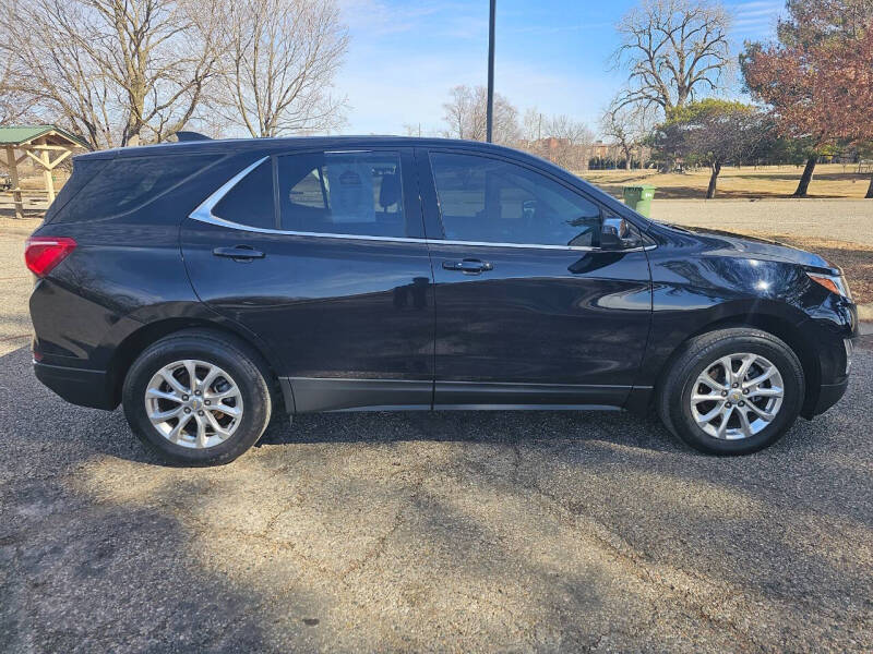 Used 2020 Chevrolet Equinox LT with VIN 2GNAXTEV7L6246486 for sale in Terre Haute, IN