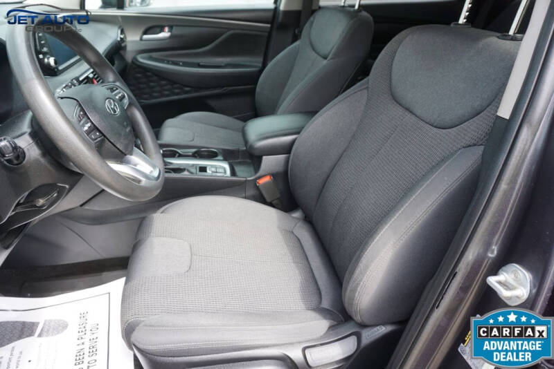 2020 Hyundai Santa Fe SE