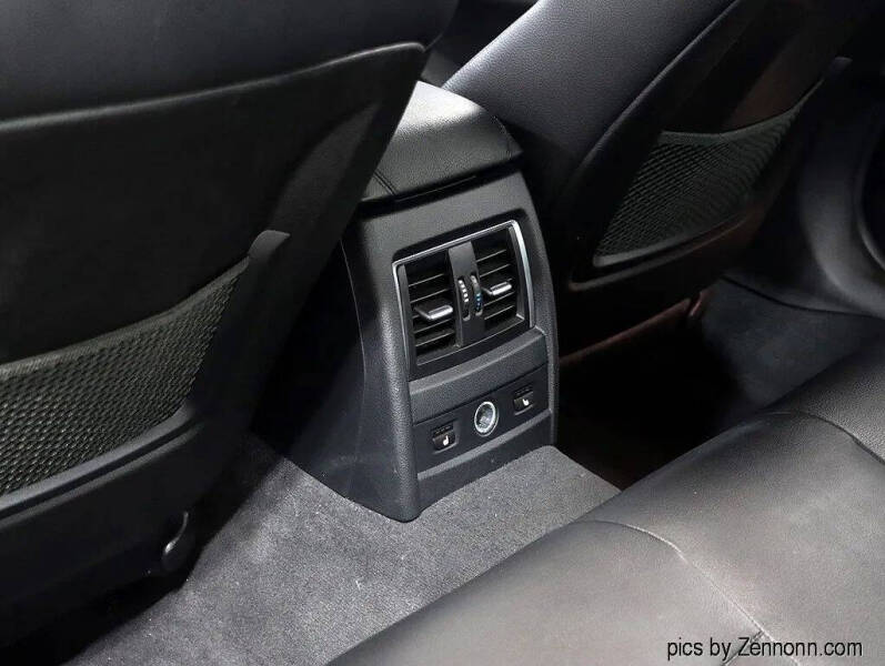 2017 BMW 3 Series 320i xDrive