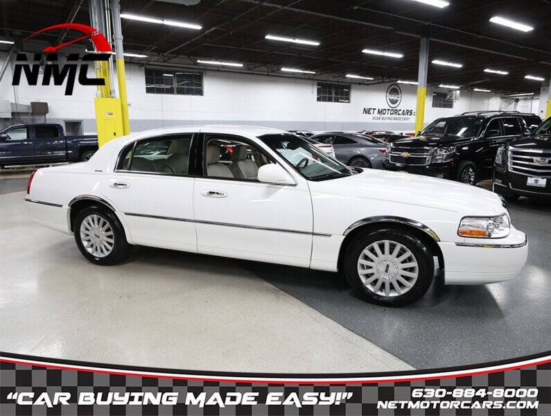 2003 Lincoln Town Car Executive