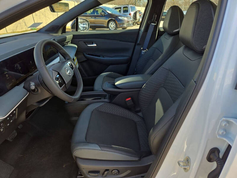 2026 Nissan LEAF Platinum+