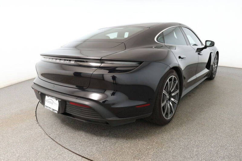 2022 Porsche Taycan 4S