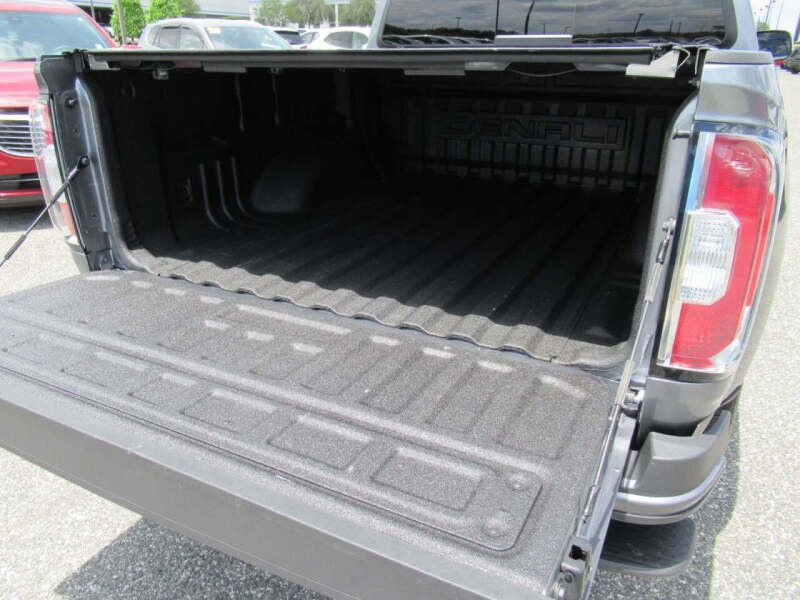 2022 GMC Canyon