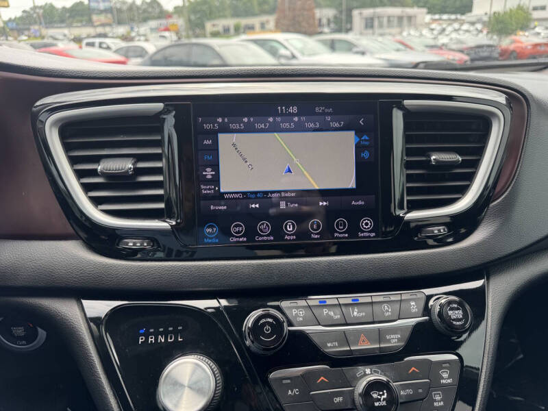 2020 Chrysler Pacifica Touring L