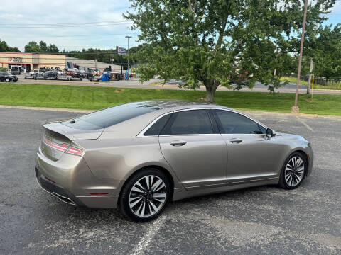 2018 Lincoln MKZ Select