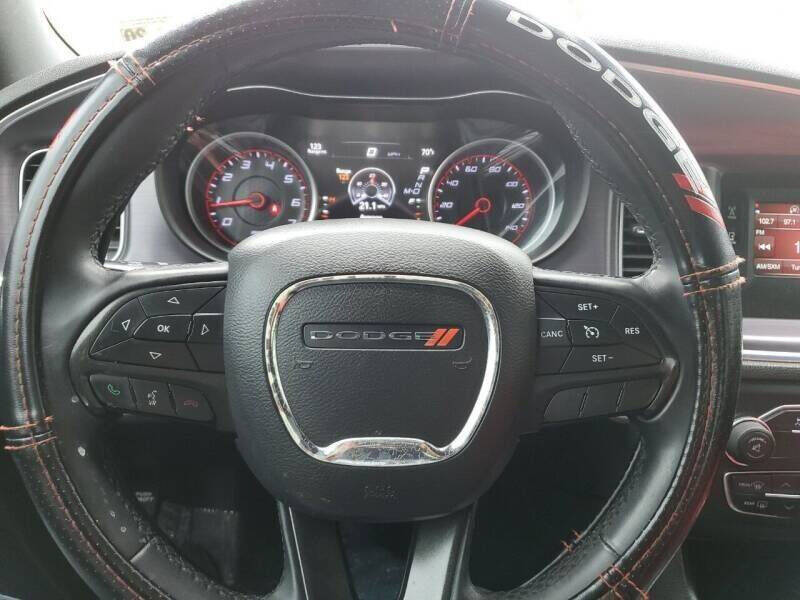 2015 Dodge Charger SE