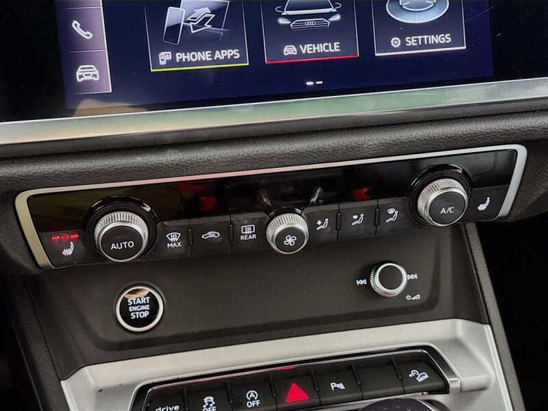 2022 Audi Q3 quattro S line Premium 45 TFSI