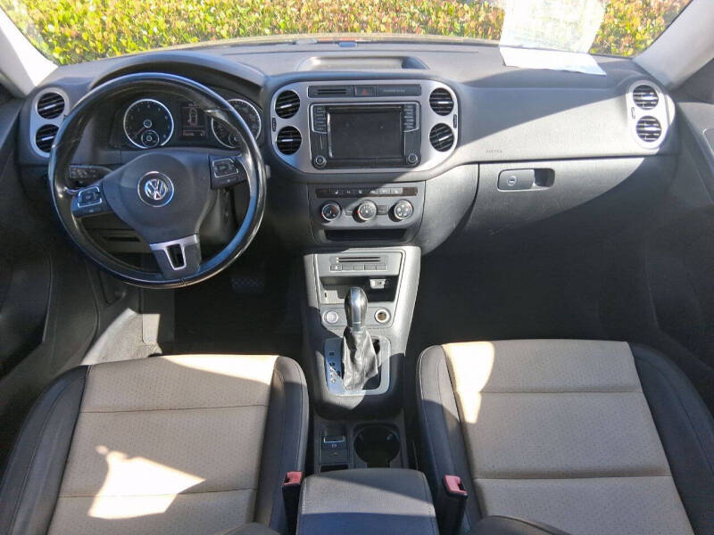 2017 Volkswagen Tiguan 2.0T Wolfsburg Edition