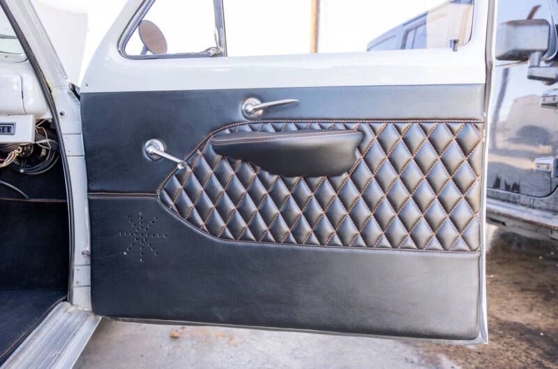 1950 Ford Crown Victoria