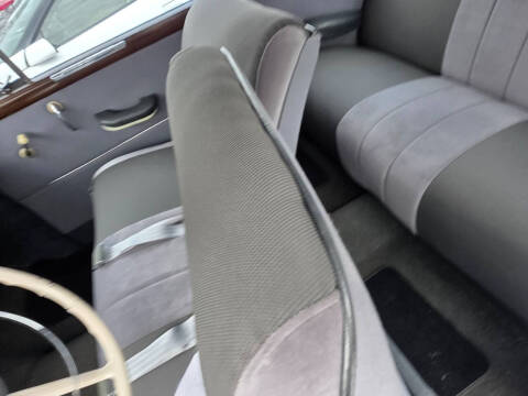 1949 Plymouth Deluxe