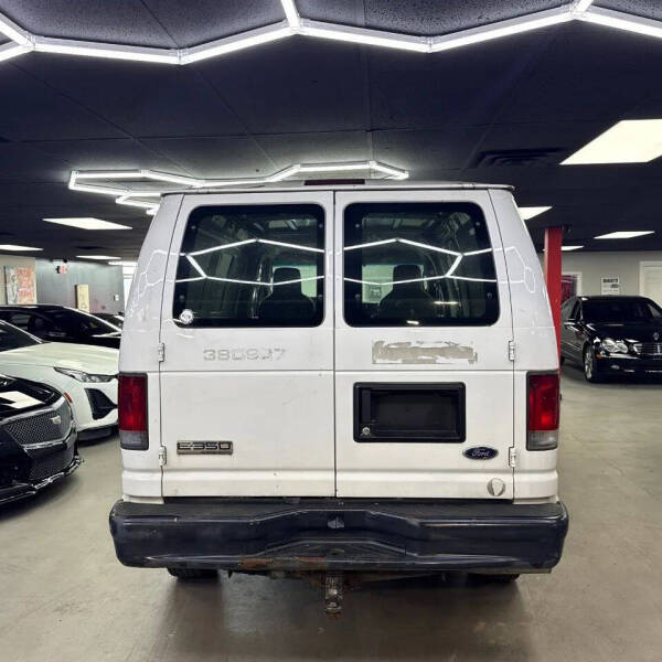 2009 Ford E-Series E-350 SD