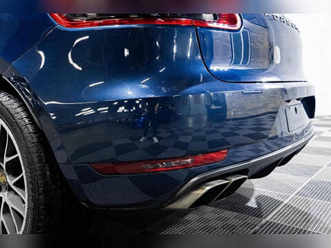 2015 Porsche Macan S