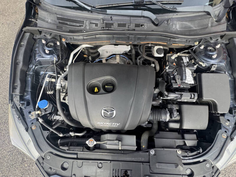 2017 Mazda MAZDA3 Sport