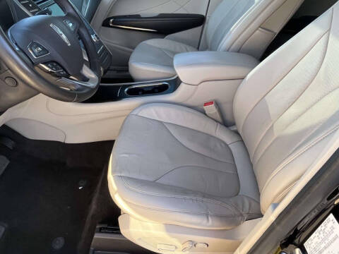 2017 Lincoln MKC Reserve