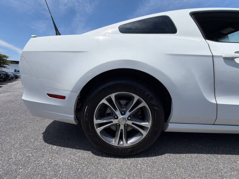 2014 Ford Mustang V6 Premium